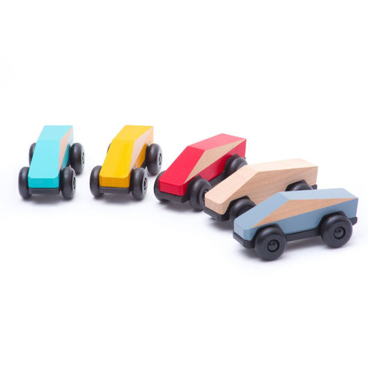 TOBE - Autko drewniane POLY -  12,2 cm - 49710