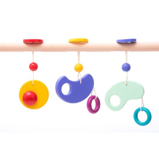 BAJO -12810 -  Drewniany łuk z zabawkami - siłownia dla dzieci - EKO